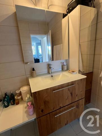Appartement F3 à vendre  3 pièces - 73,04 m 2   ST JULIEN EN GENEVOIS  - 74