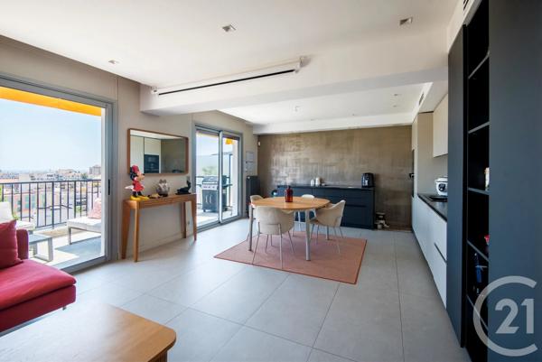 Appartement F5 à vendre  5 pièces - 116 m 2   NICE  - 06
