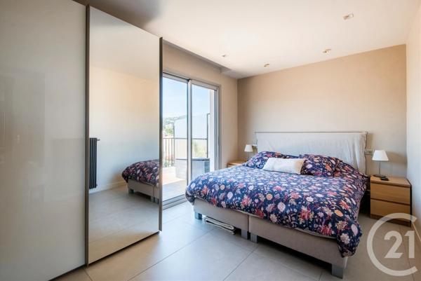 Appartement F5 à vendre  5 pièces - 116 m 2   NICE  - 06