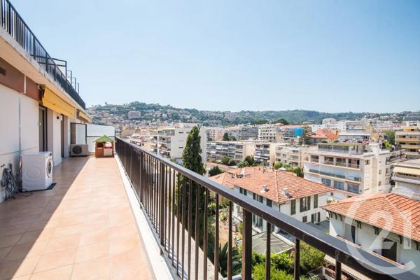 Appartement F5 à vendre  5 pièces - 116 m 2   NICE  - 06