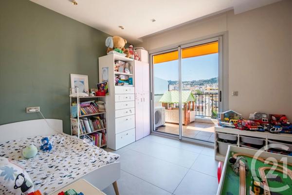 Appartement F5 à vendre  5 pièces - 116 m 2   NICE  - 06