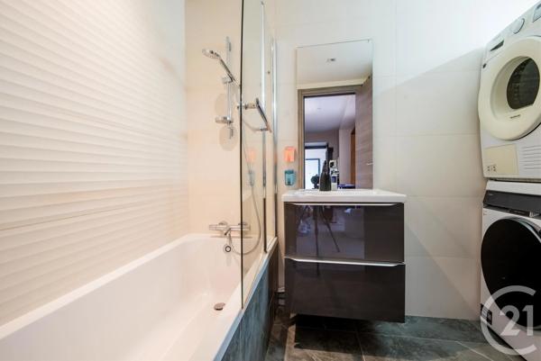 Appartement F5 à vendre  5 pièces - 116 m 2   NICE  - 06
