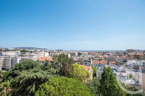Appartement F5 à vendre  5 pièces - 116 m 2   NICE  - 06
