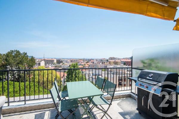 Appartement F5 à vendre  5 pièces - 116 m 2   NICE  - 06
