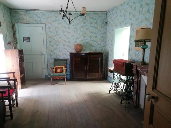 Vente Immeuble 16 pièces 400 m2 à Ardes