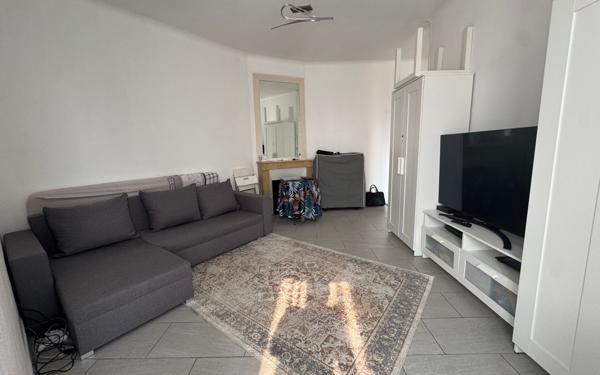 Appartement à vendre    1 pièce • 32,77 m2 Villemomble