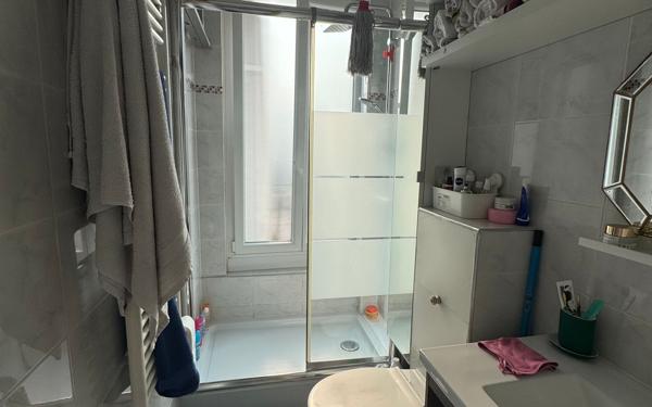 Appartement à vendre    1 pièce • 32,77 m2 Villemomble