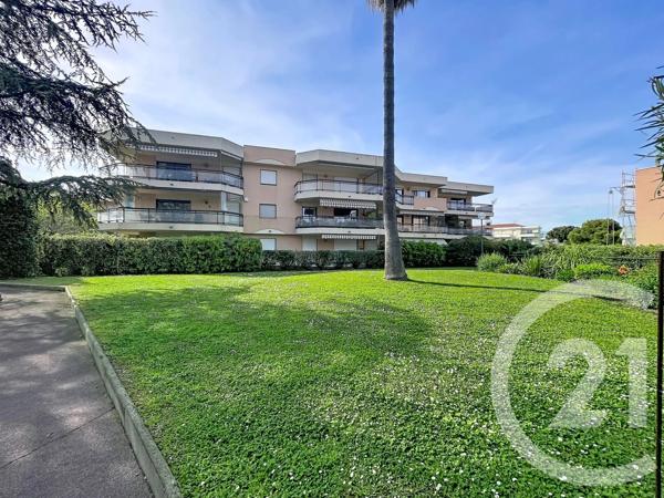 Appartement T2 à vendre  2 pièces - 49 m 2   ANTIBES  - 06