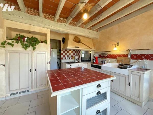 Maison - 245 m² - MONT PRES CHAMBORD