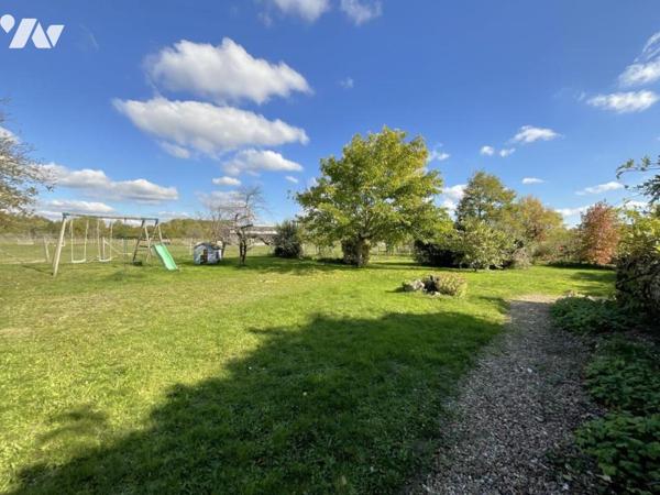 Maison - 245 m² - MONT PRES CHAMBORD