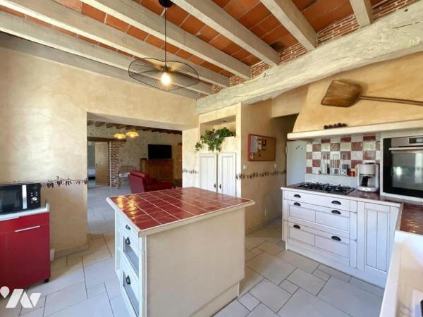 Maison - 245 m² - MONT PRES CHAMBORD