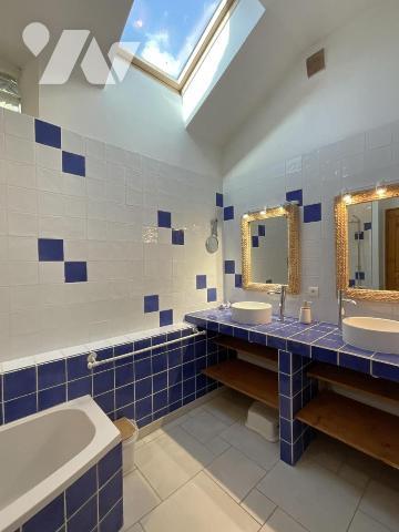 Maison - 245 m² - MONT PRES CHAMBORD