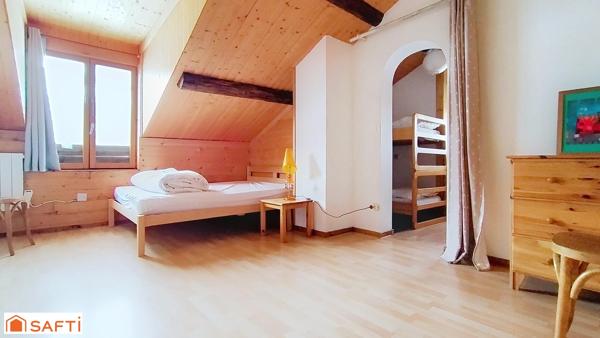 Chalet composé de trois appartements