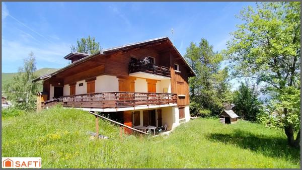 Chalet composé de trois appartements