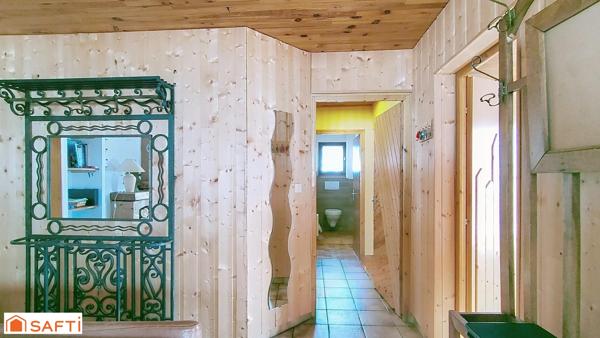 Chalet composé de trois appartements