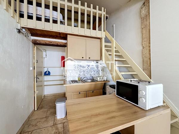 Deux studios climatisés + garage de 30 m²
