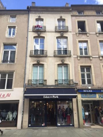 Location 3 Pieces 55 54000 Nancy 5205