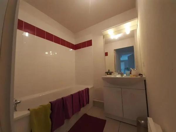 Appartement à louer 2 pièces 53.89m² Yvetot (76190)