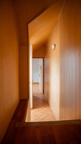 Appartement de 47 m² au cœur du centre historique de Dourdan, alliant charme, praticité et qualité de vie.