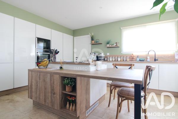 Maison à vendre 4 pièces 122 m² Millau