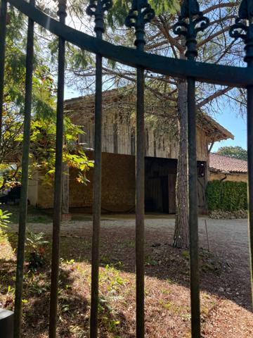 Dpt Gers (32), à vendre NOGARO proche, TRES ELEGANTE PROPRIETE RURALE sur 4.5 hectares, MAISON de MAITRE, GITE, deux piscines neuves, parc séculaire, SANS NUISANCE