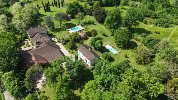 Dpt Gers (32), à vendre NOGARO proche, TRES ELEGANTE PROPRIETE RURALE sur 4.5 hectares, MAISON de MAITRE, GITE, deux piscines neuves, parc séculaire, SANS NUISANCE