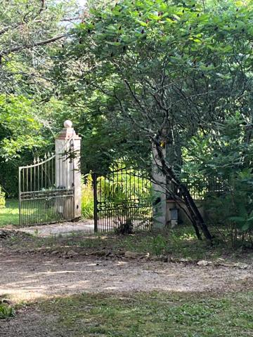 Dpt Gers (32), à vendre NOGARO proche, TRES ELEGANTE PROPRIETE RURALE sur 4.5 hectares, MAISON de MAITRE, GITE, deux piscines neuves, parc séculaire, SANS NUISANCE