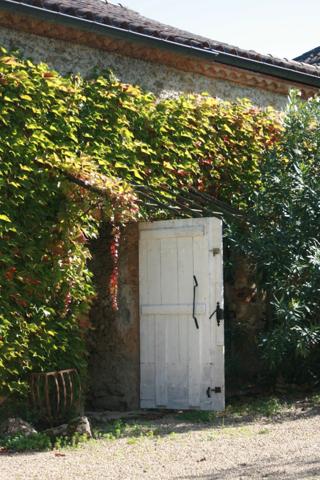 Dpt Gers (32), à vendre NOGARO proche, TRES ELEGANTE PROPRIETE RURALE sur 4.5 hectares, MAISON de MAITRE, GITE, deux piscines neuves, parc séculaire, SANS NUISANCE