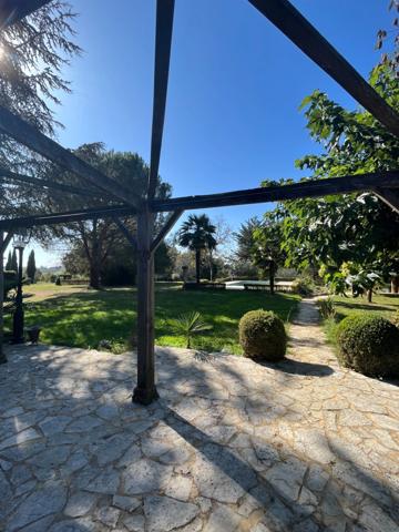 Dpt Gers (32), à vendre NOGARO proche, TRES ELEGANTE PROPRIETE RURALE sur 4.5 hectares, MAISON de MAITRE, GITE, deux piscines neuves, parc séculaire, SANS NUISANCE