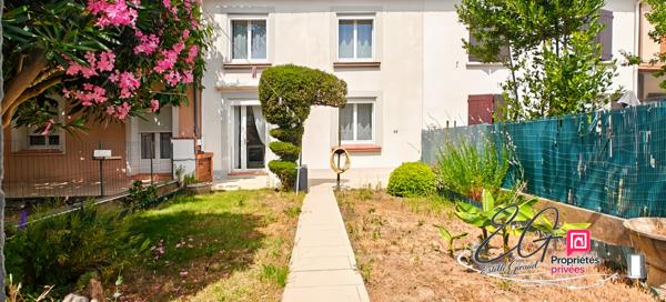 Maison rénovée 3 chambres avec jardin clos et deux places de parking