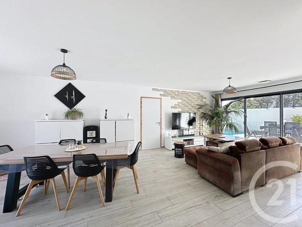 Maison à vendre  28 pièces - 440 m 2   ST CHRISTOL LES ALES  - 30