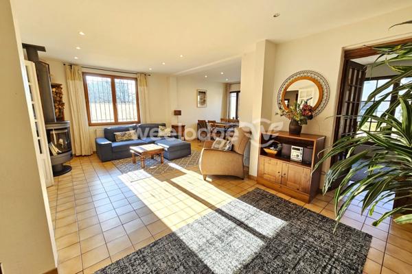 Maison à vendre 6 pièces de 145 m² à Conflans-Sainte-Honorine