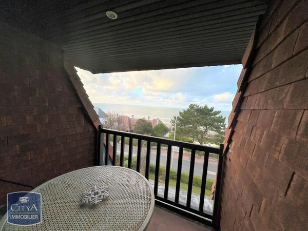 Appartement à louer 2 pièces 63.36m² Benerville-sur-Mer (14910)