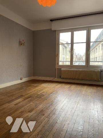 CHALONS EN CHAMPAGNE (51000) Appartement de type 3 d'environ 58m² 