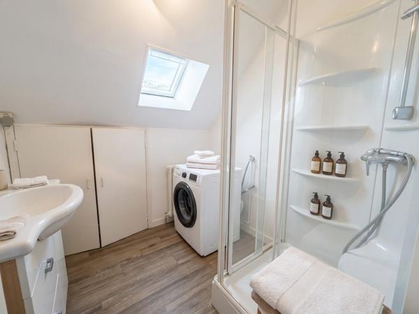 Appartement 2 pièces – 45 m² environ à Vannes (ref : 100886-AV)