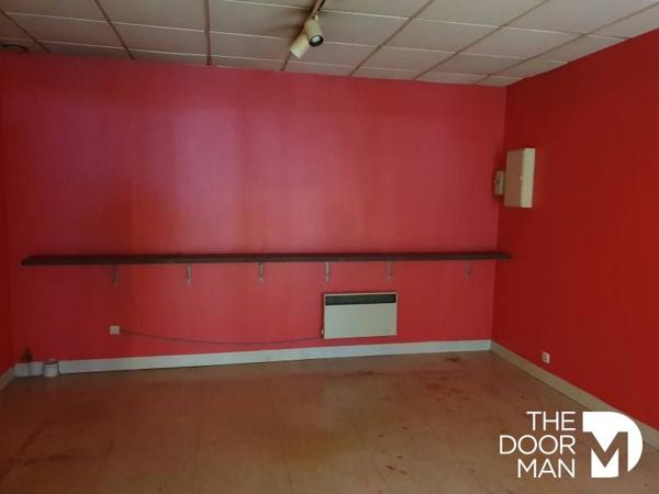 Locaux commerciaux - Vendu - 95 m² - MAYENNE | The Door Man