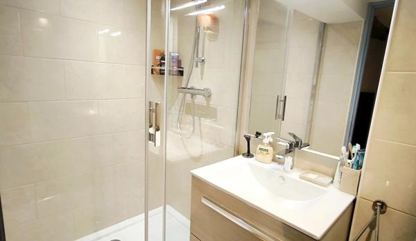 Ferme de caractère avec potentiel de division