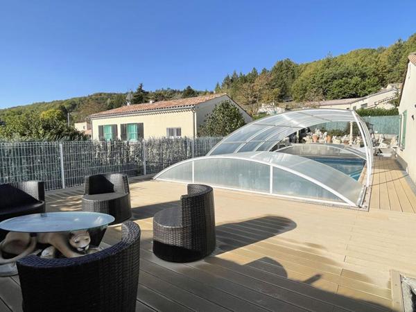 Maison individuelle 6 pièces 3 chambres 130 m2 Thoard (04380)