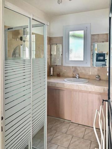 Maison individuelle 6 pièces 3 chambres 130 m2 Thoard (04380)