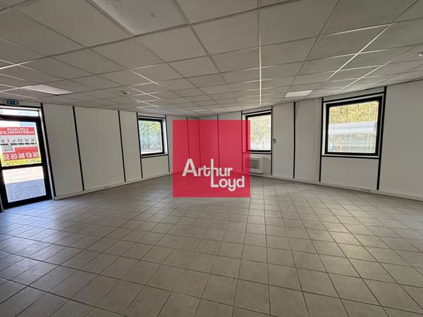 Bureaux à louer à Montbonnot-Saint-Martin parking privatif inclus