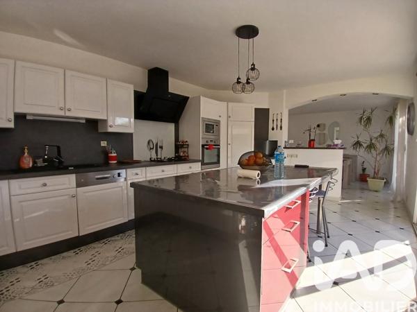 Maison à vendre 6 pièces 120 m² Cholet