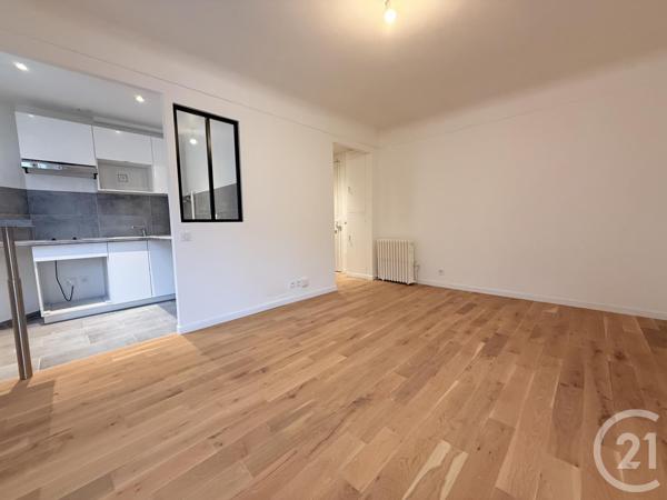Appartement Studio à vendre  1 pièce - 27,89 m2 COURBEVOIE - 92
