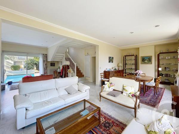 Maison à vendre  8 pièces - 198 m2 COMPIEGNE - 60