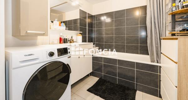 À vendre Appartement 2 pièces 45.25 m² - Rennes 35200