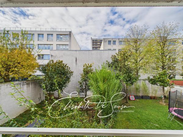 3 pièces immeuble récent aux portes de Paris