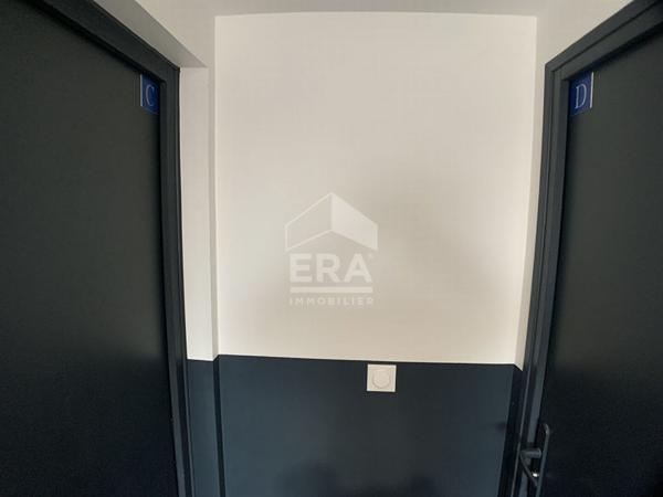 APPARTEMENT T2 MEUBLE A LOUER - BLOIS - PROCHE ECOLES & LYCEES, REFAIT A NEUF