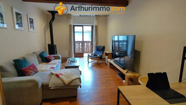 Location                                                      Maison
                        
                     3 pièces                      64 m2                     à Belcaire