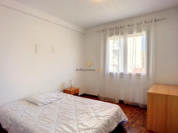 Location                                                      Appartement
                        
                     3 pièces                      63 m2                     à Perpignan