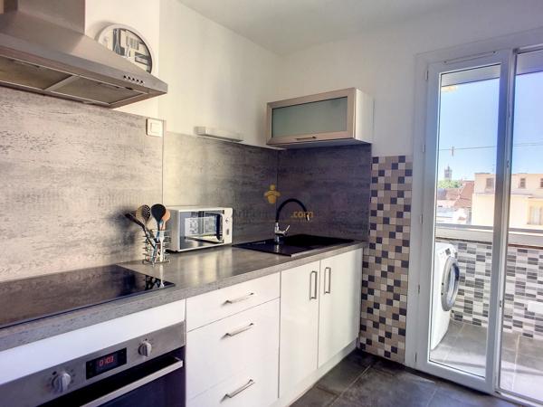 Location                                                      Appartement
                        
                     3 pièces                      63 m2                     à Perpignan