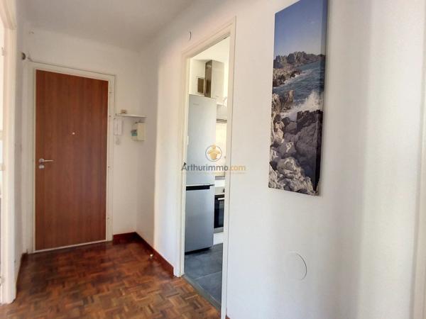 Location                                                      Appartement
                        
                     3 pièces                      63 m2                     à Perpignan